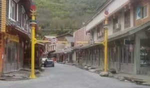 九寨沟限高架安装效果